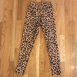 Balance Athletica king cheetah ascend legging